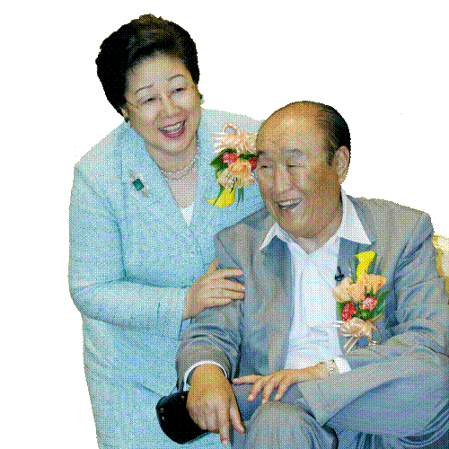 http://seonghwa.ffwpu.org/wp-content/themes/yootheme/cache/TP-happy-17883f70.png